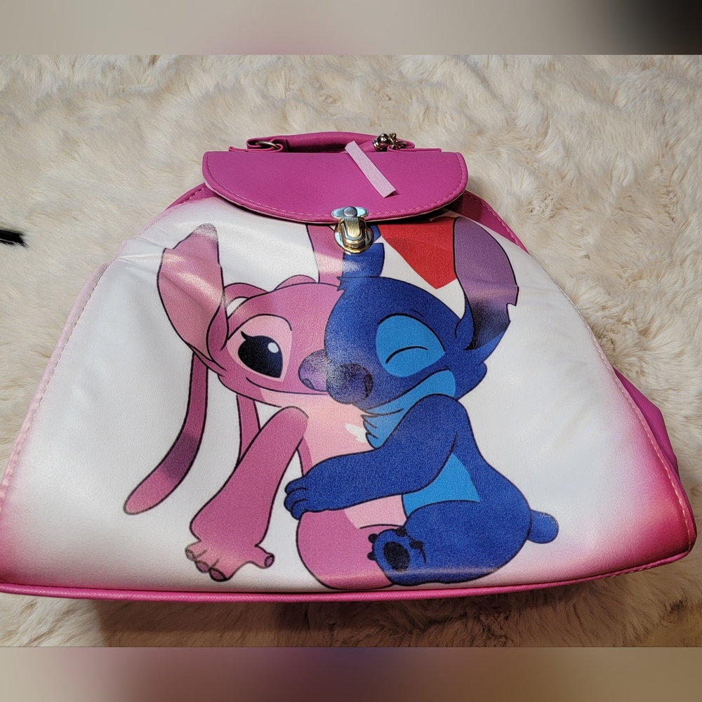 Stitch shoulder bags